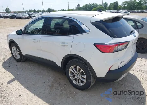 2020 Ford Escape Se z USA, uszkodzony, nr VIN 1FMCU9G66LUB14870